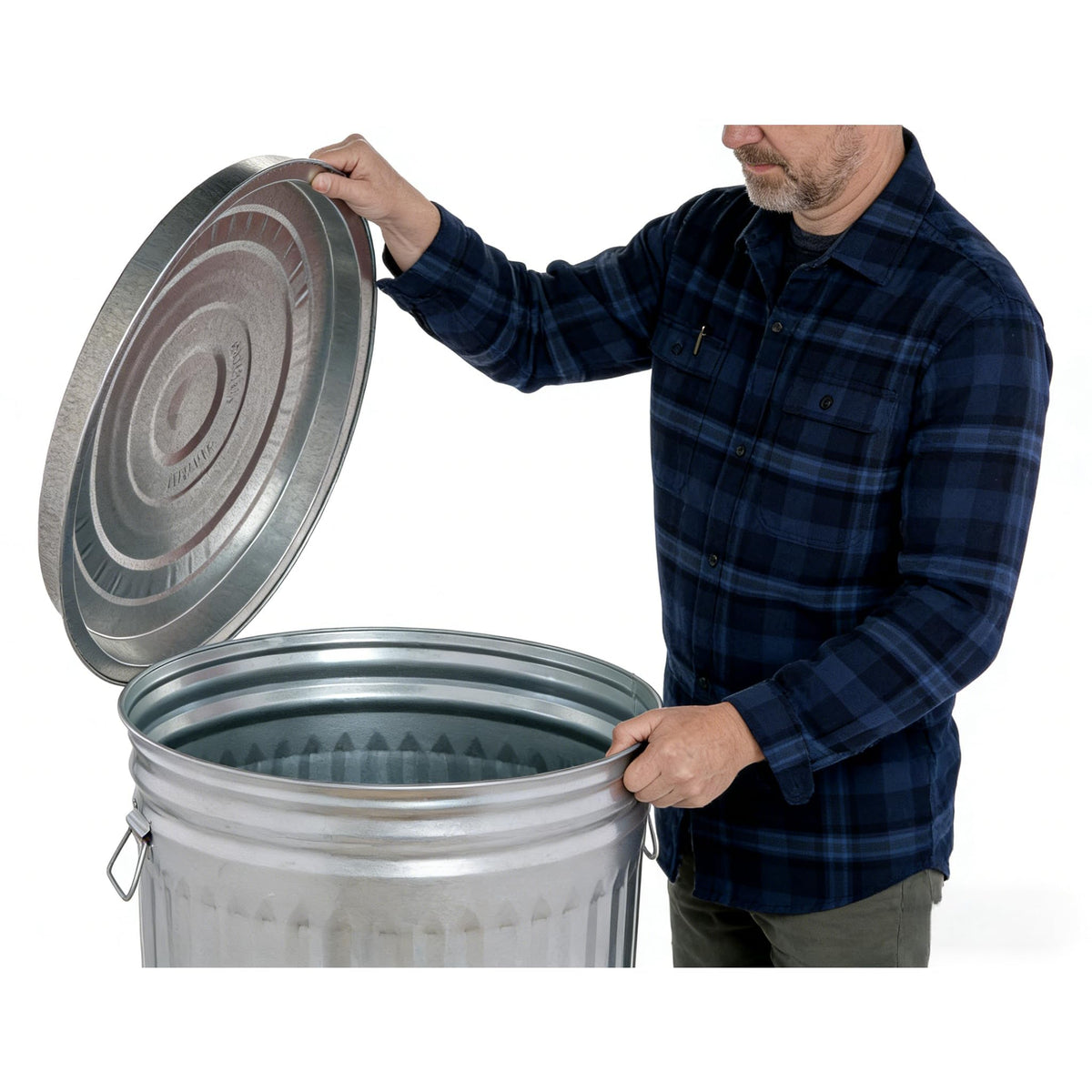 31 Gallon Galvanized Steel Trash Can with Lid D508