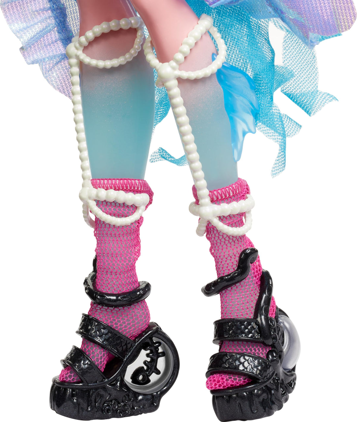 Monster High Doll with Glam Outfit & Accessories D7110
